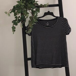 J. Jill Black and White Striped Short Sleeve Top